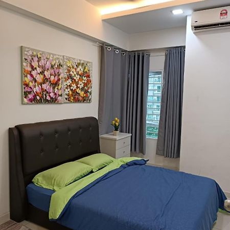 Qaisara D'Savanna Homestay@Southville City Bangi Dış mekan fotoğraf