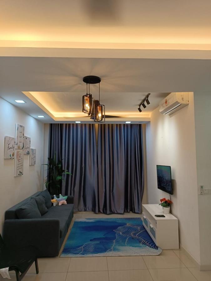 Qaisara D'Savanna Homestay@Southville City Bangi Dış mekan fotoğraf